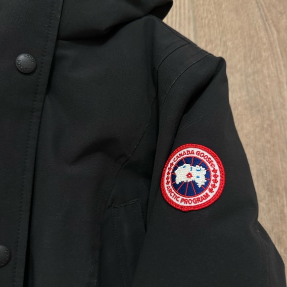 Canada Goose Kinley Parka - Picture 4 of 6
